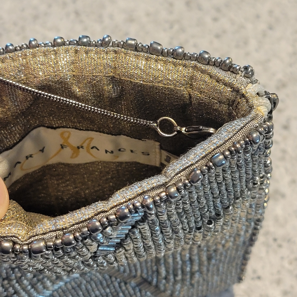 MARY FRANCES Silver Beaded With Long Chain Strap Exelent - Picture 11 of 12